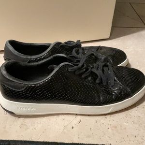 Cole Haan size 11 black a leather sneakers